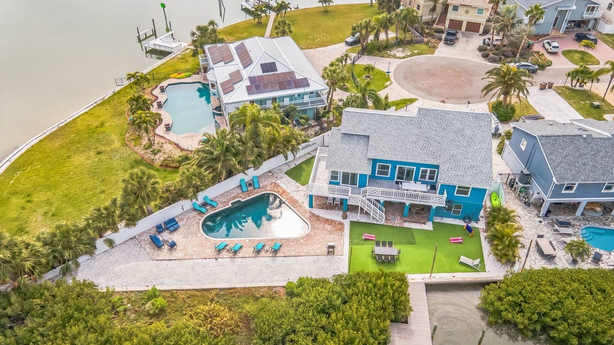 Indian Rocks Beach House | 330 6th Avenue Summar