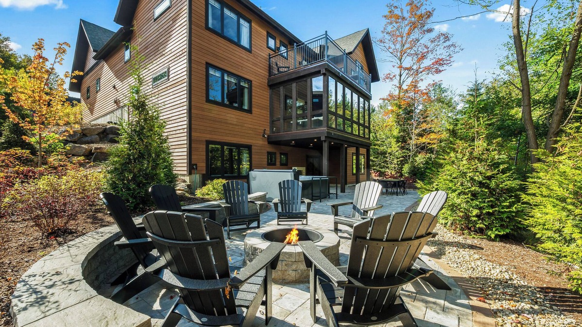 Lincoln House | 330 South Peak - Hot Tub - Timbertown Lift - Pemi River Access - Loon Mtn