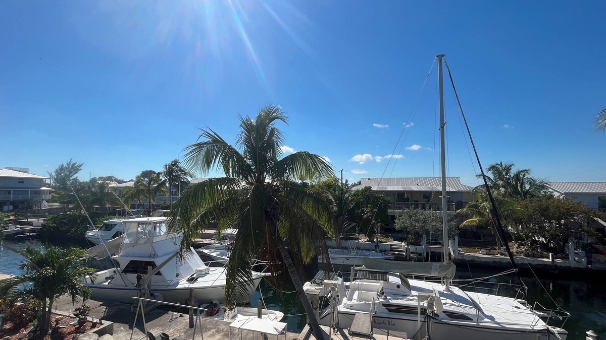 Key West Boat Rental | 34’ Catamaran Sailboat