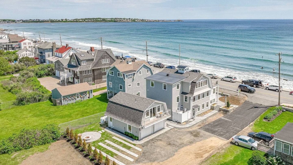 York Beach House | 345 LB Nubble View.Your Maine Exquisite Experience