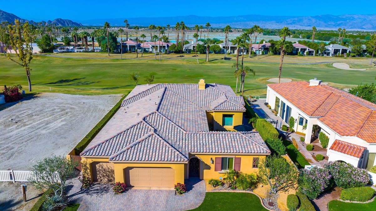 La Quinta House | 346 La Quinta PGA West Private Pool Home over 3200 SqFt