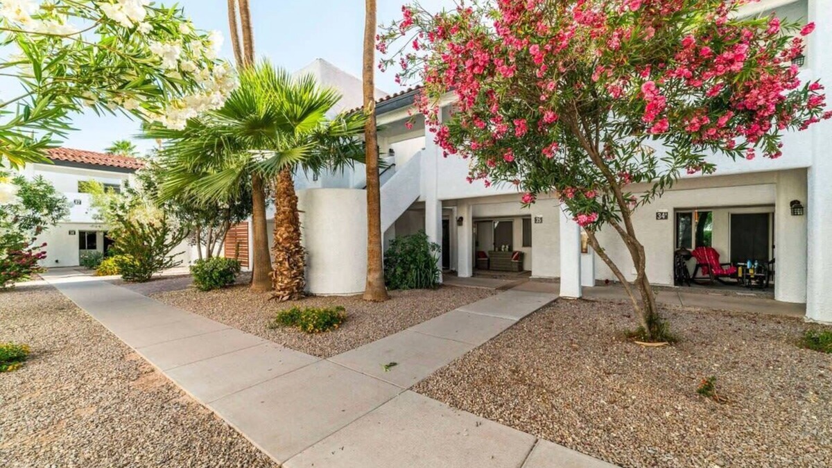 Casa Grande Condo | 34A Casa Grande Modern 1bd condo w HEATED POOL