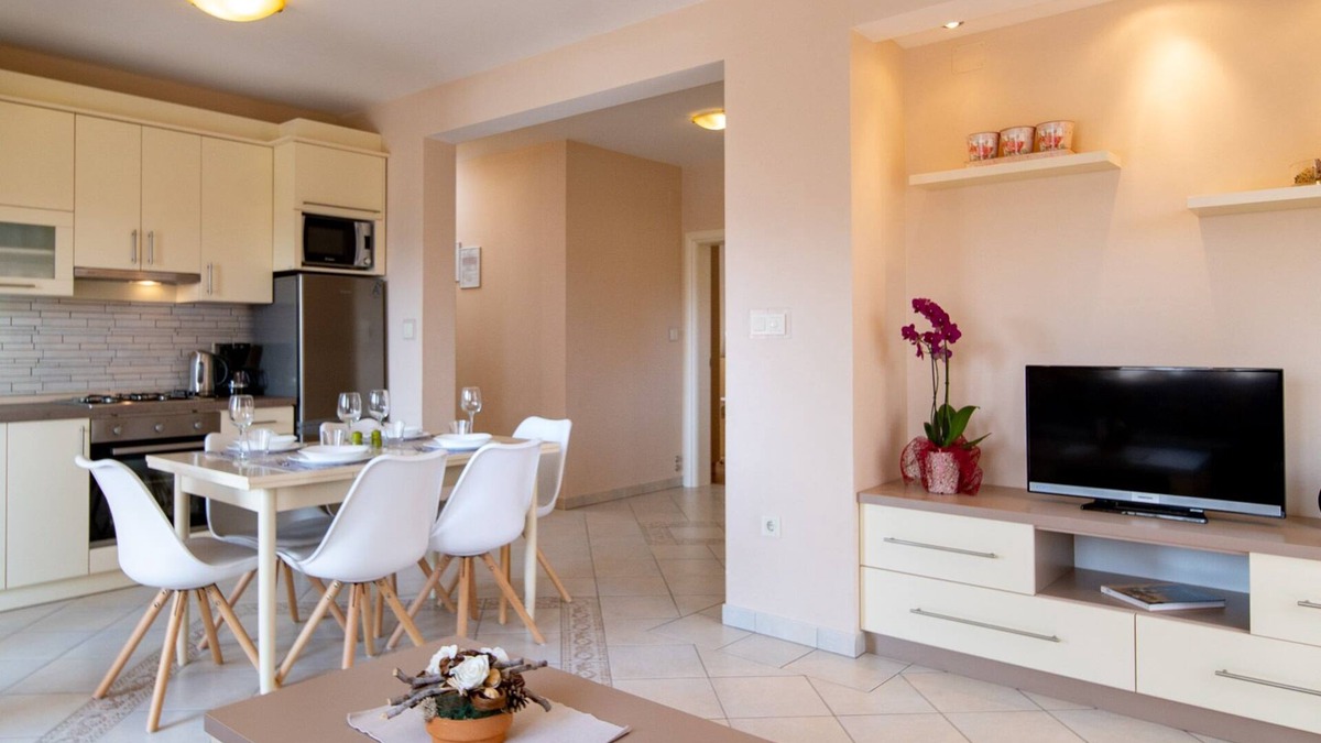 Lopar Apartment | 350 m vom Strandstrand Entfernt, Ideal für Familienurlaub, Voll Ausgestattet