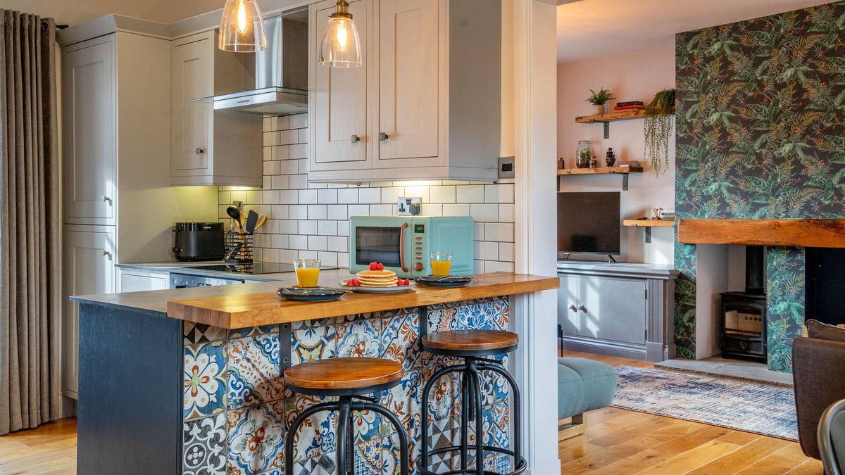 York House | 36 Dalton Terrace - a family break that sleeps 6 guests