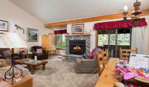 Moose Wilson Road Apartment | 3622 Winterberry