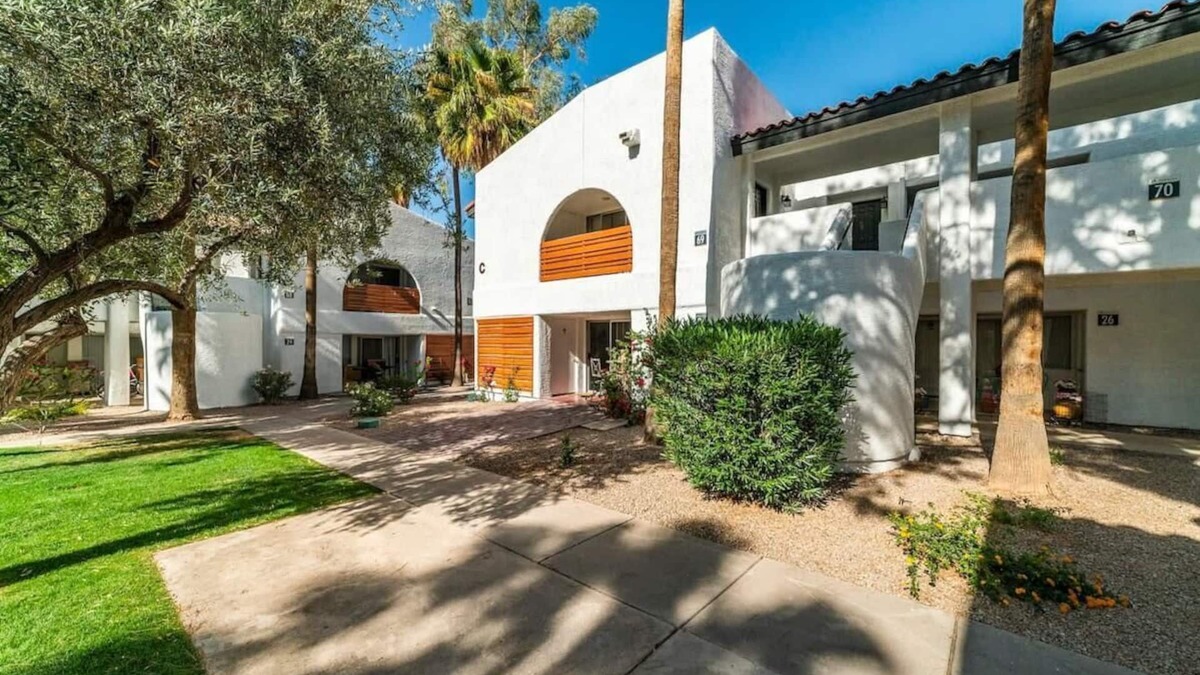 Casa Grande Condo | 37A- Casa Grande Modern Condo 1bd w Heated Pool