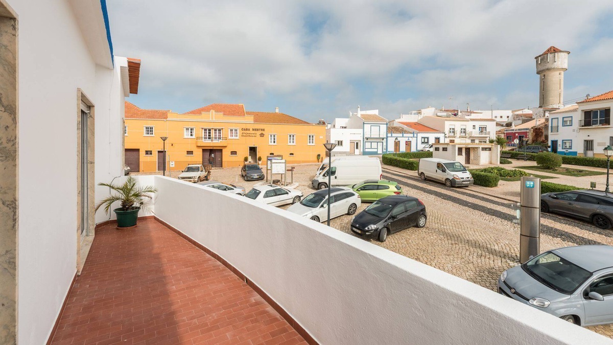Vila do Bispo Apartment | 3B Vila do Bispo Apartment w/Terrace by LovelyStay