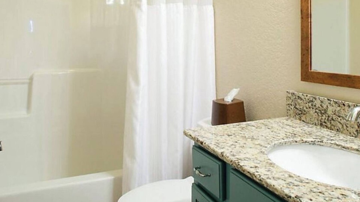 Boyne Falls Villa | 3bd/3ba Sleeps 10 Villa at Boyne Mountain AVAILABLE Sept 18-25th