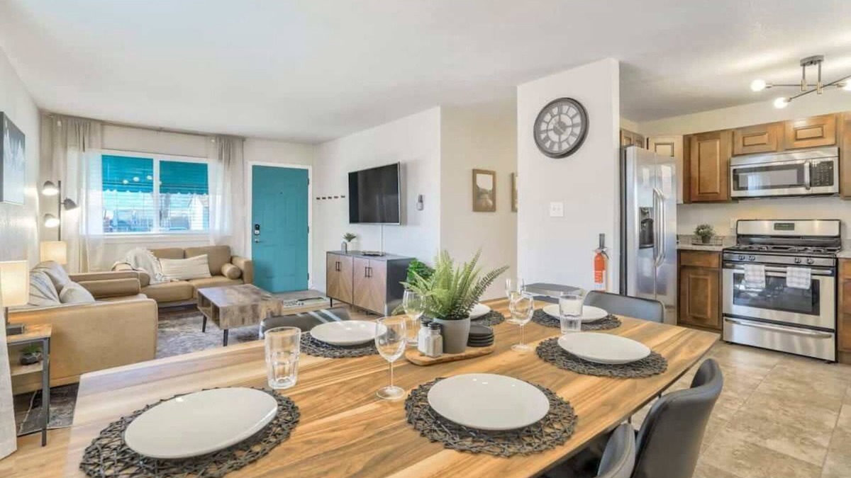Security-Widefield House | 3BD Family Retreat Near COS Airport & Fort Carson