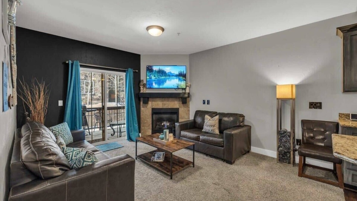 Bear Hollow Village Condo | 3BD Olympic Park Condo on FREE Shuttle Line