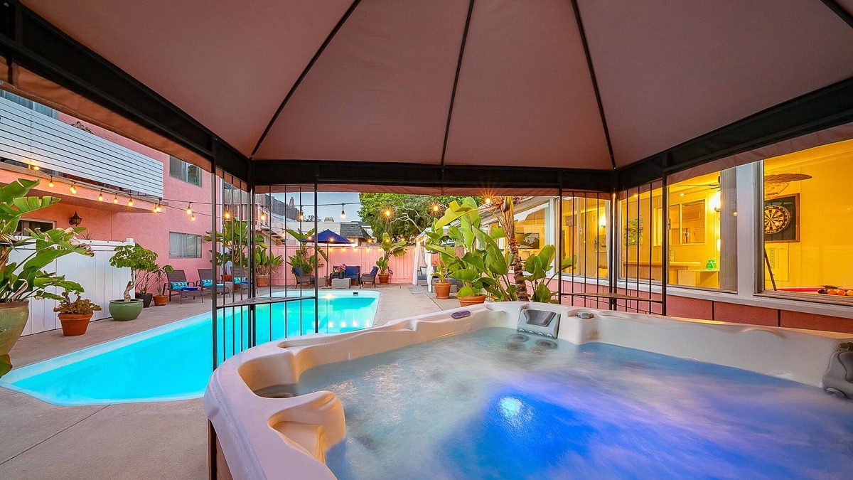 Crown Point House | 3BD with Pool & Hot Tub, AC, Parking, Pool Table, & Firepit!