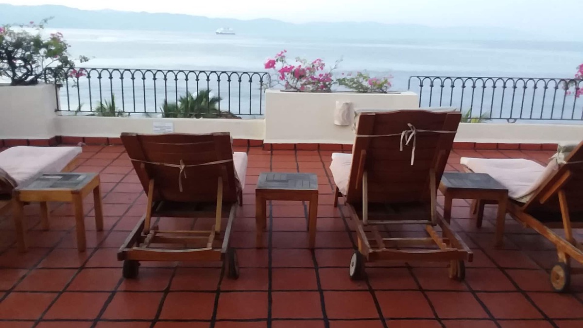 Marina Vallarta Resort | 3BDR A Beach Oceanfront Suite at Vela's Vallarta. Hear the waves; walk to marina