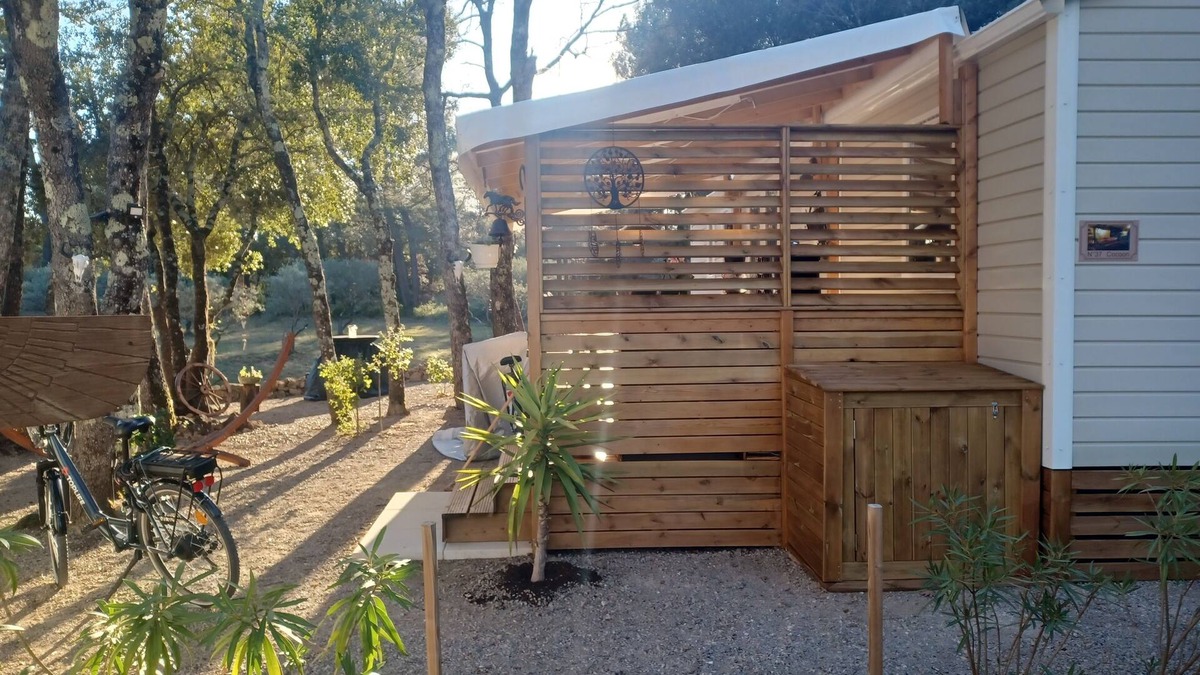 Sillans-la Cascade House | 3bed 2sde air-conditioned mobile home in the heart of the Haut Var