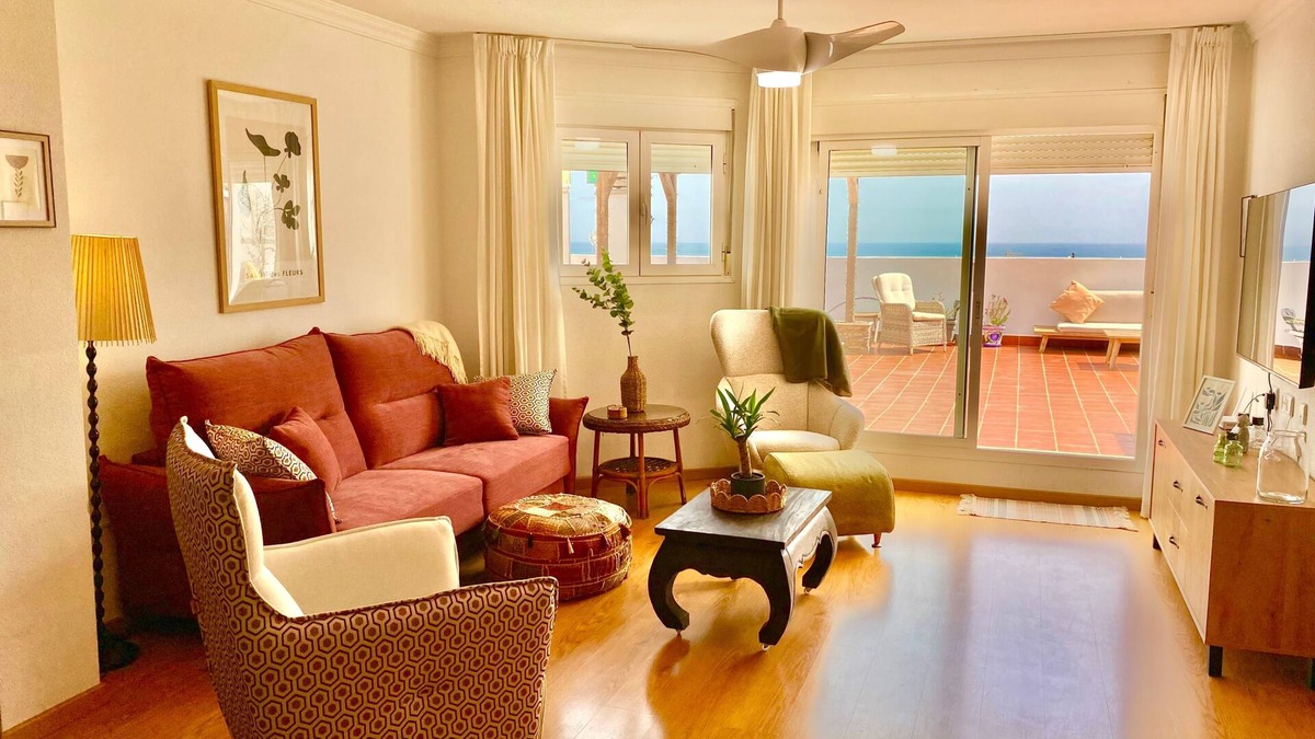 Garrucha Apartment | 3Bed Penthouse with Large Terrace & Sea View