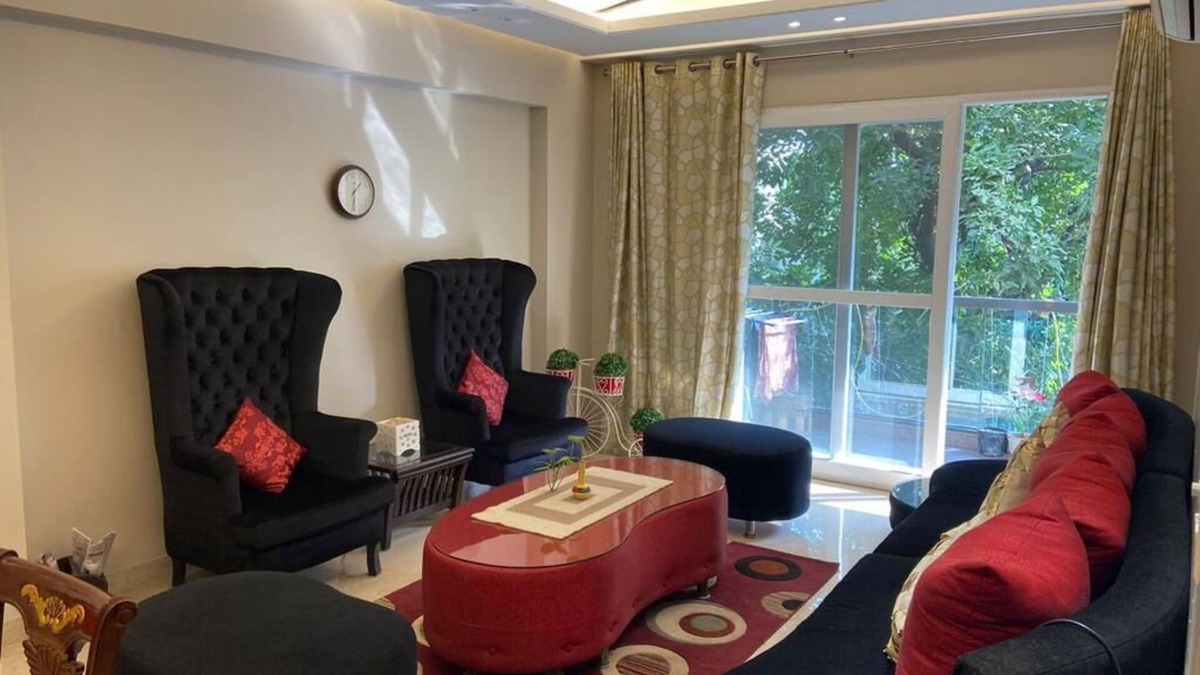 Greater Kailash Apartment | 3bhk green belt gk enclave 1 delhi48nfully serviced apartment with house help