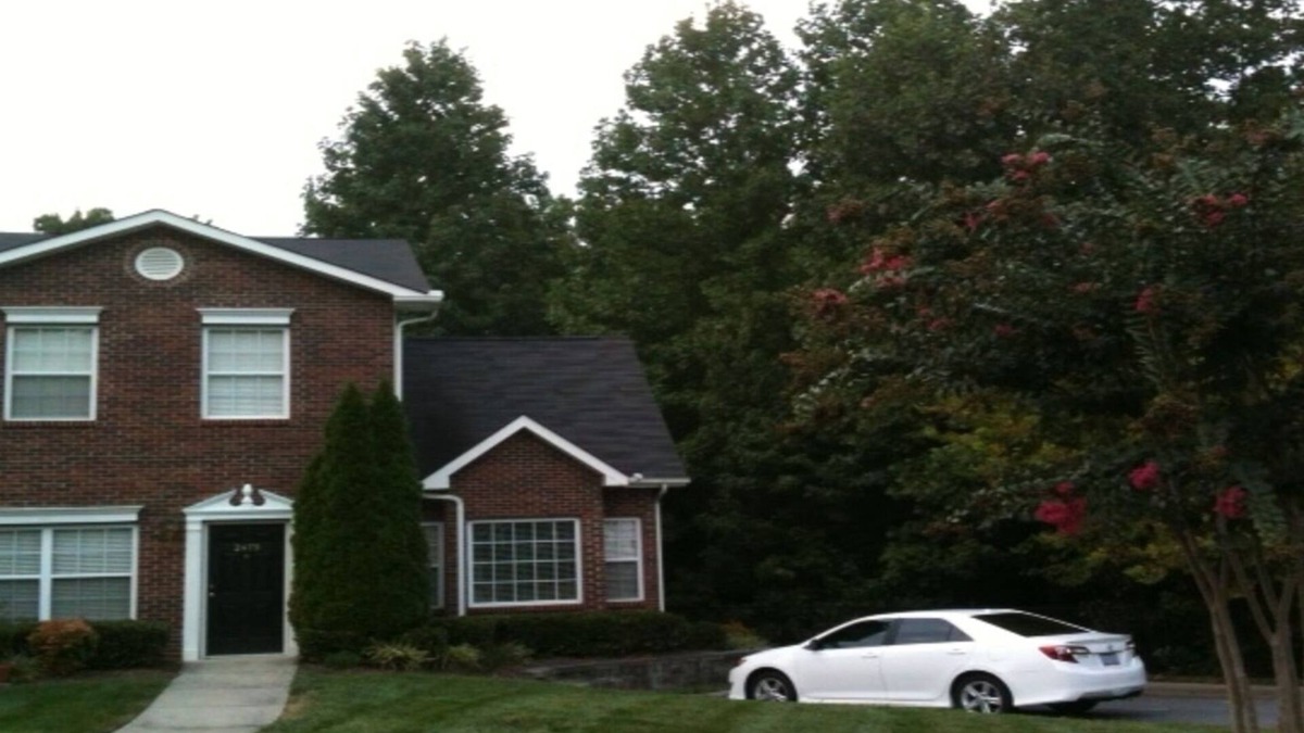 Newell House | 3br-1578ft 2 BR 2.5Bath Gated Corporate Rental, All Inclusive-Quality-Furnished.