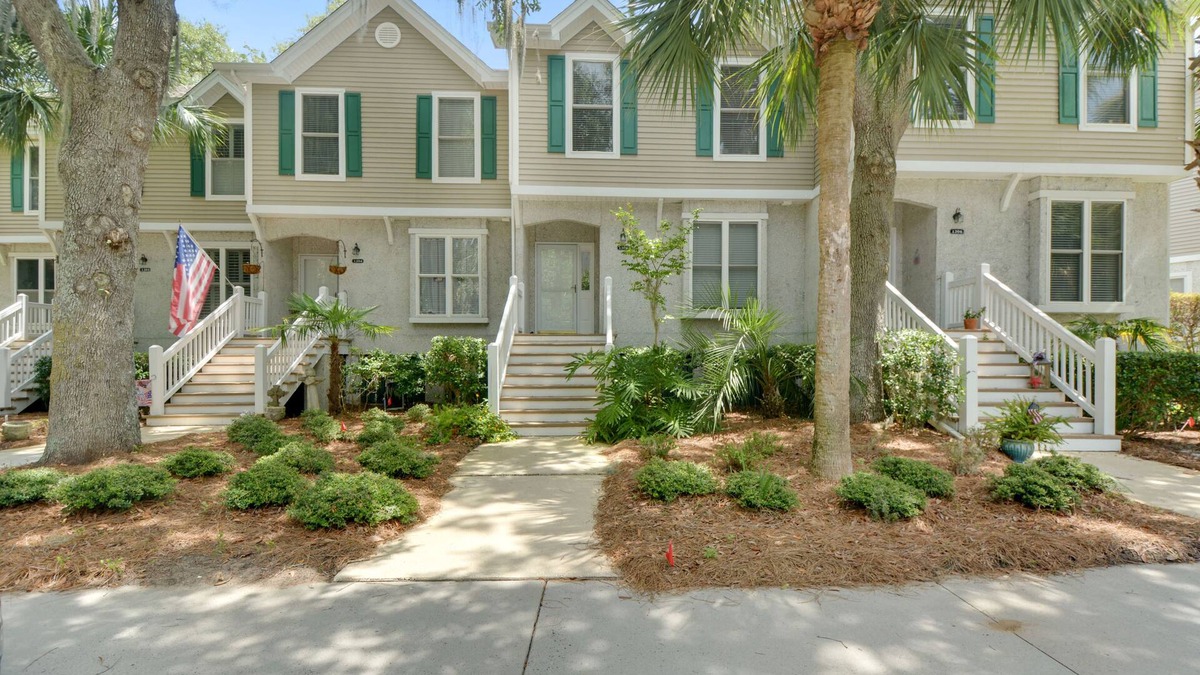 St. Simons Island Condo | 3br/2.5ba. Views of the Hampton River. Walk to Hampton Point Marina