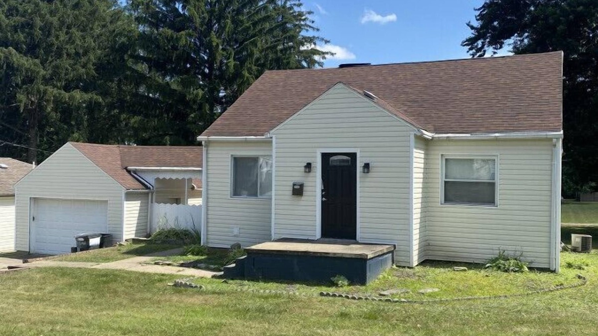 Zanesville House | 3BR/2BA North End, All Ammenities Included!