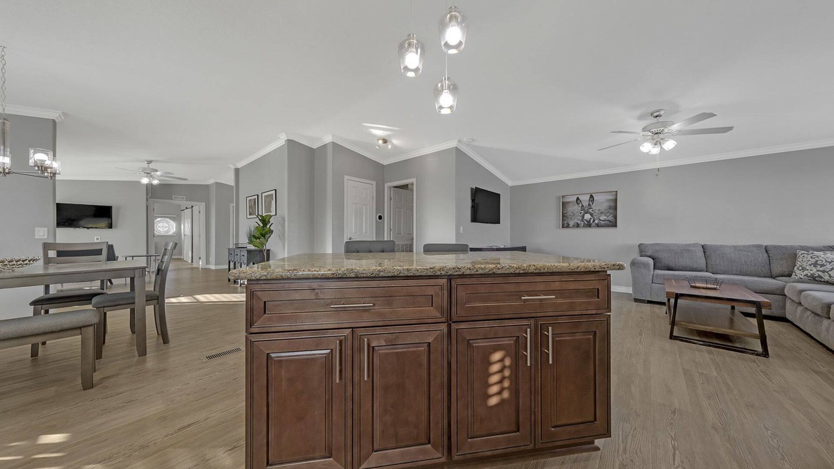 Pahrump House | 3BR at Blackhorn Street