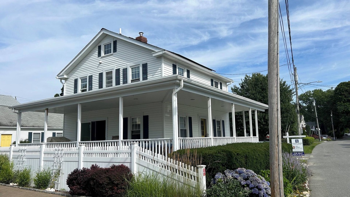 Clinton House | 3BR beach house. Steps from private beach. Gardens, wraparound porch. Quiet St.