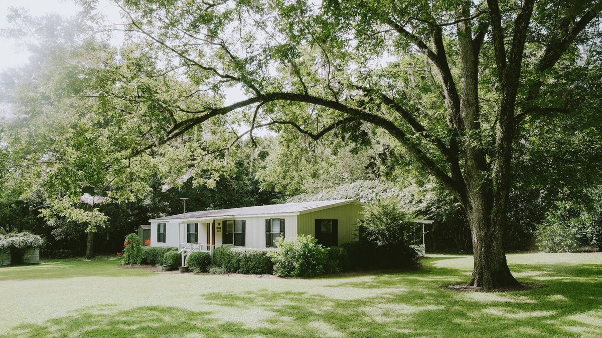 Rosehill Cottage | 3br Cottage Next Door to Maclay State Park!