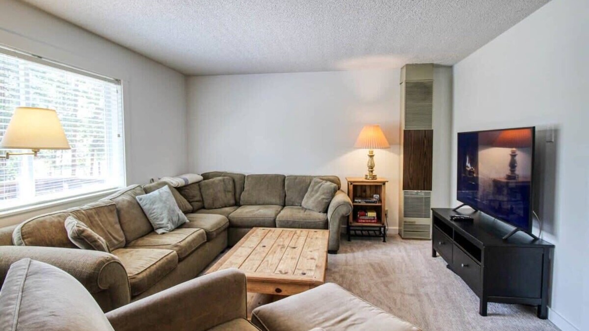 Leadville North Cabin | 3BR Cozy Cabin - Tranquil Forest - Pet Friendly