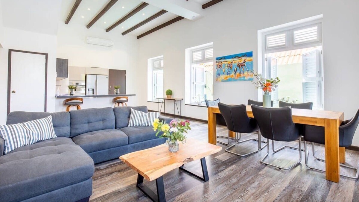 Pietermaai District Apartment | 3BR Duplex with City Views in Heart of Willemstad