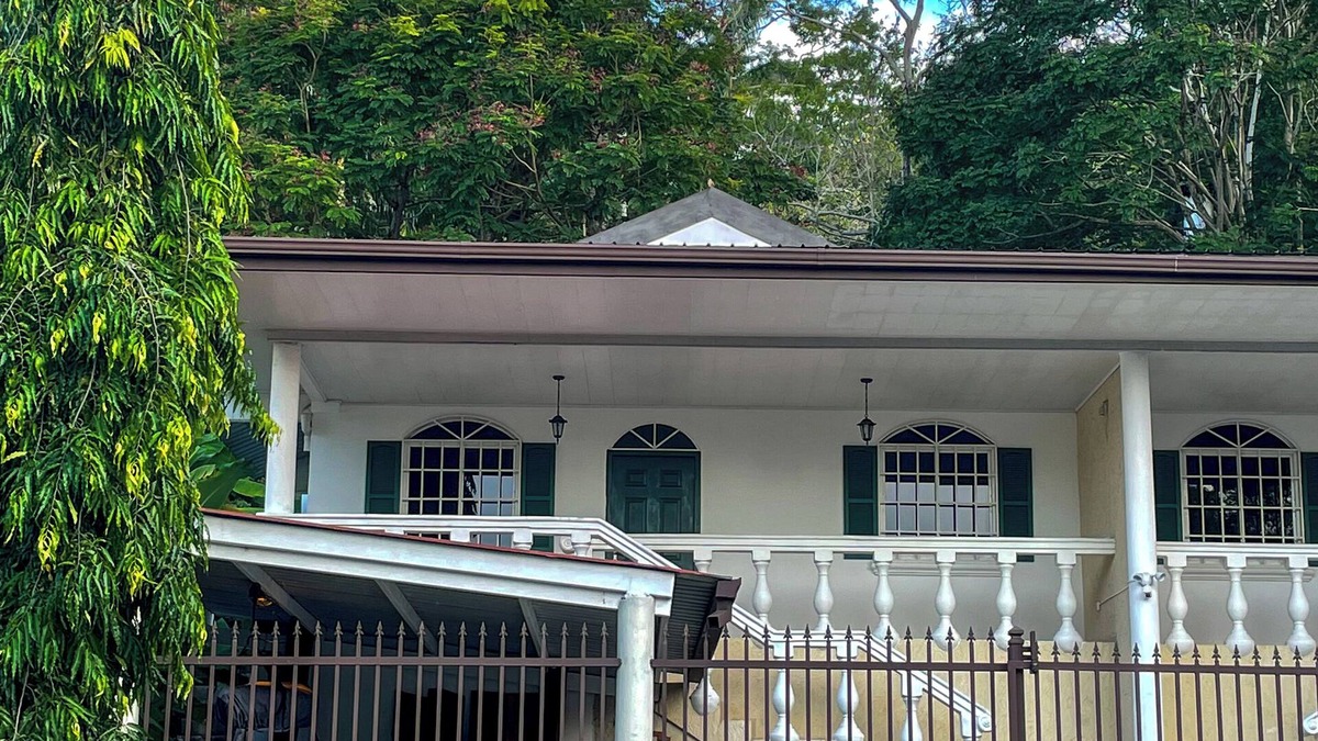 Ancon House | 3BR Home in Ancon Hill - Urban Oasis