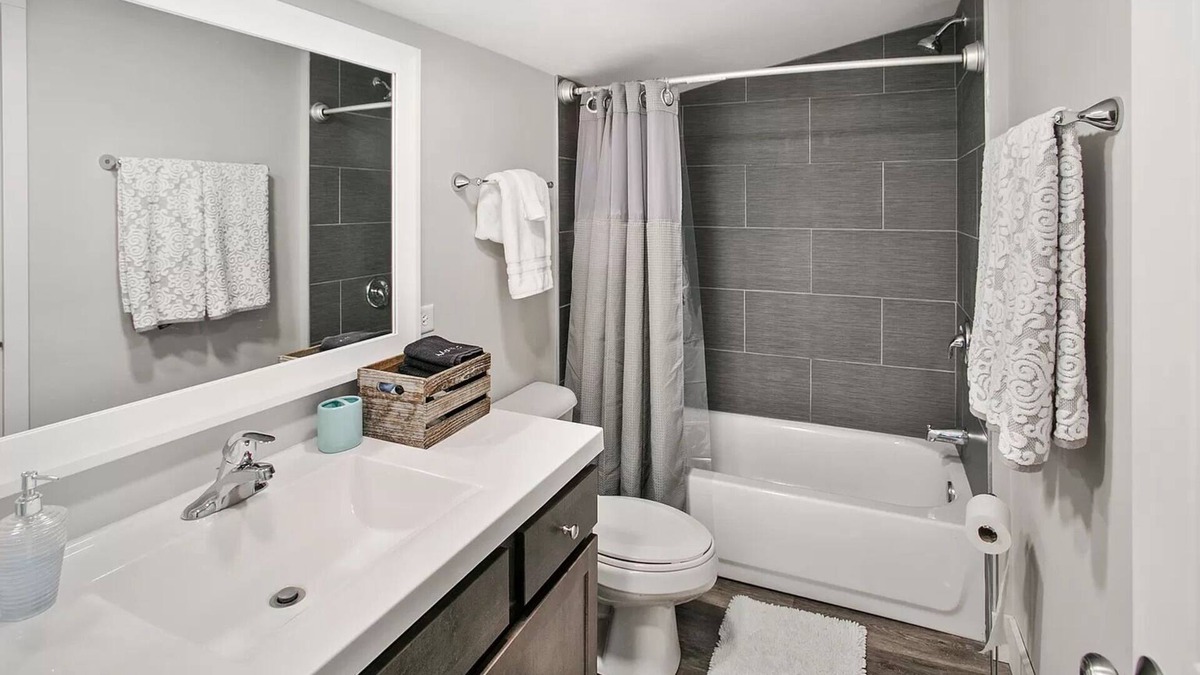 Long Lake House | 3BR Lake House ★ New Remodel ★ On Long Lake