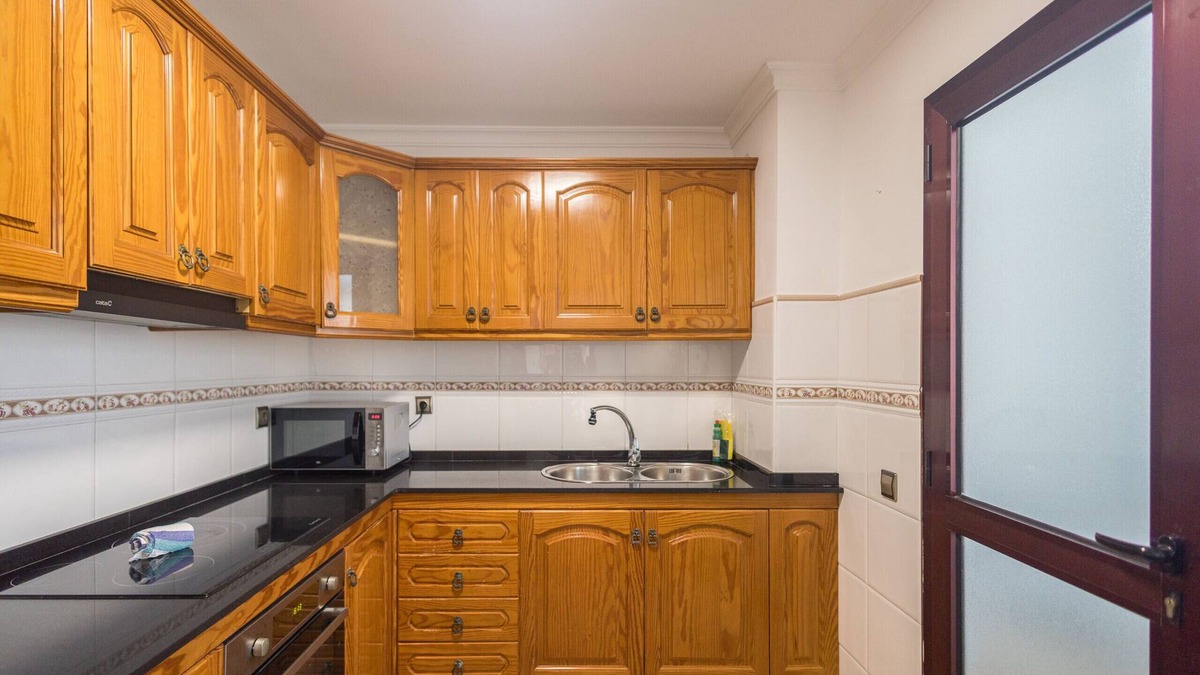 Vecindario House | 3BR Poema Modern Flat