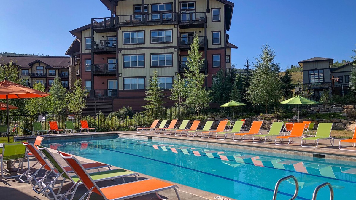 Silvercreek Condo | 3BR Ski-in/Ski-out Mountain Retreat at Base of Granby Ranch Ski Area