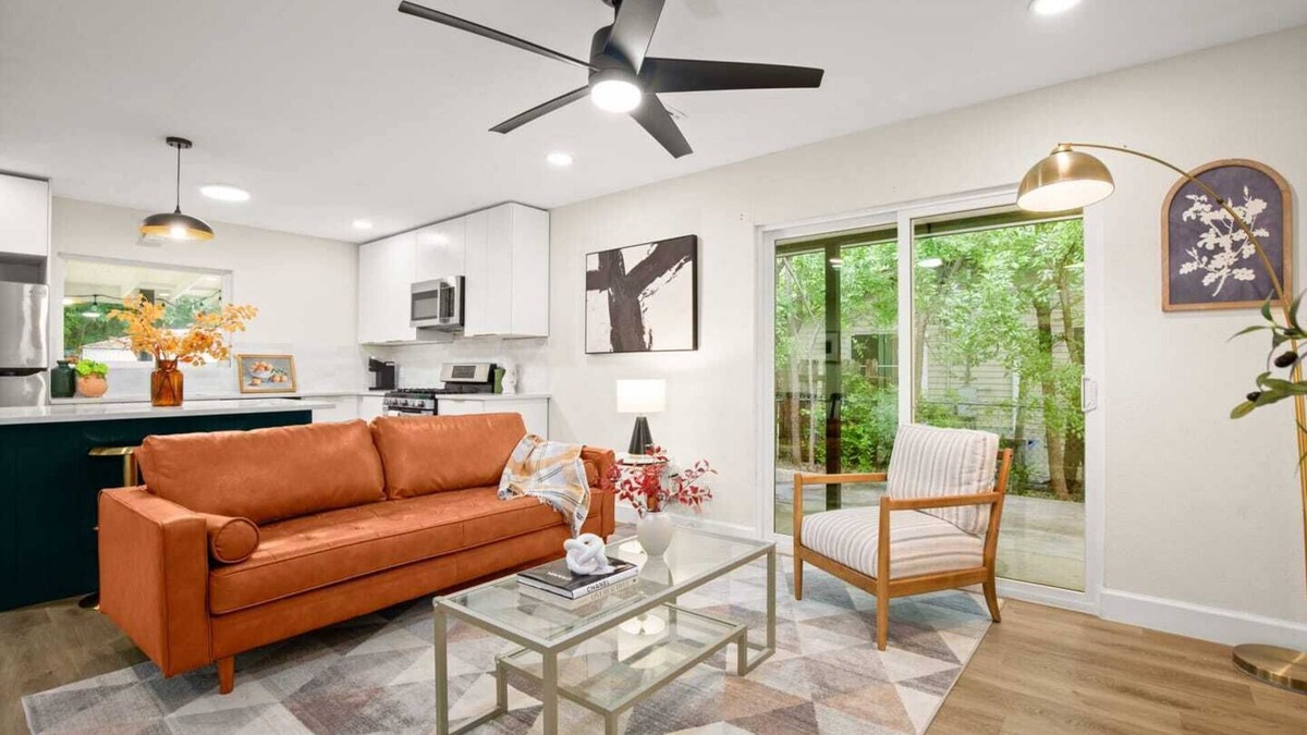 South Manchaca House | 3br, South 1st, Newly Remodled - Casa de Cozy