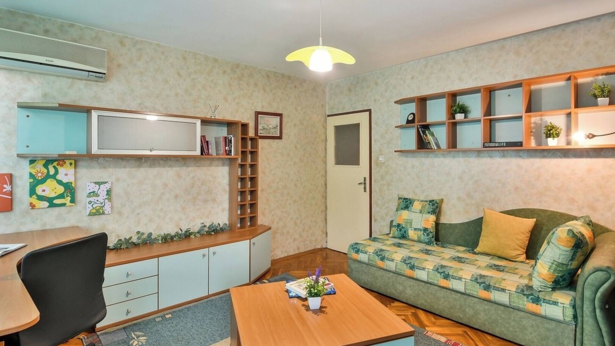 Varna Apartment | 3BR Vintage Sea Garden Spirit