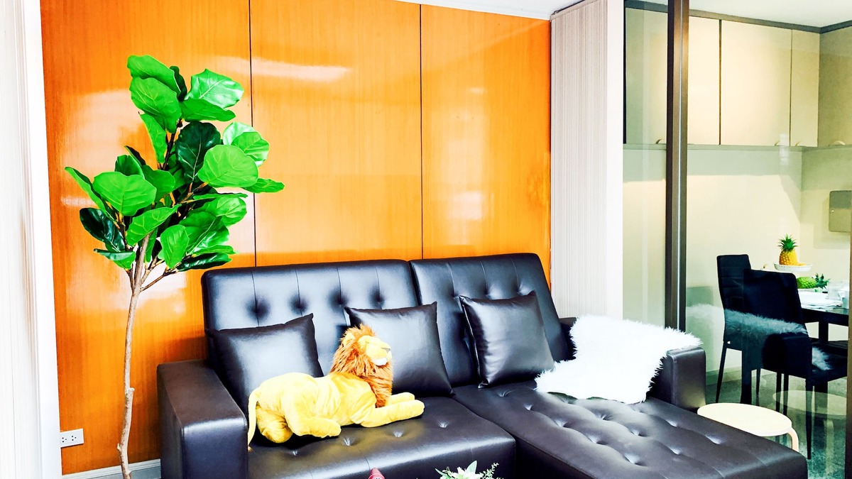 Phra Khanong Nuea House | 3min from BTS, Family Friendly, 3BR, cozy & Fashionable house