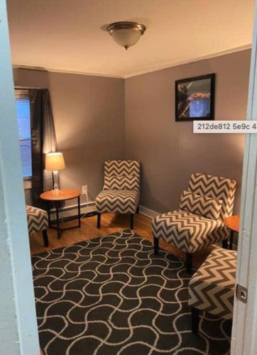 West Bayside Apartment | 3rd Floor Furnished Apt Downtown Portland