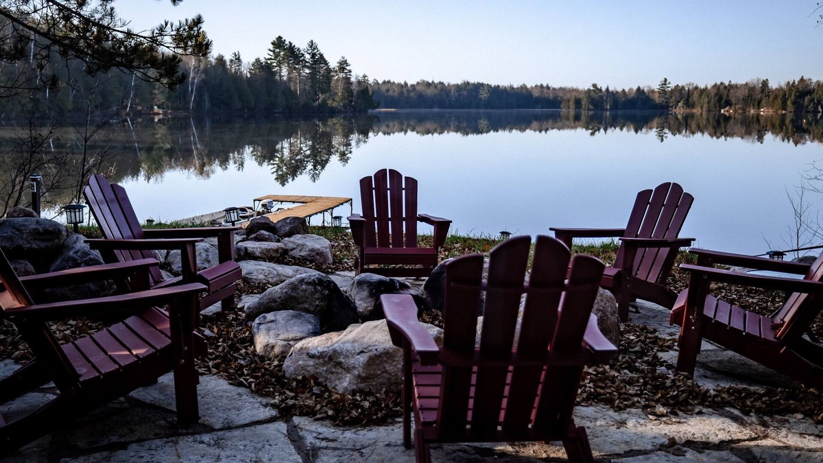 Presque Isle Cabin | 4 BDR, ON water lodge!