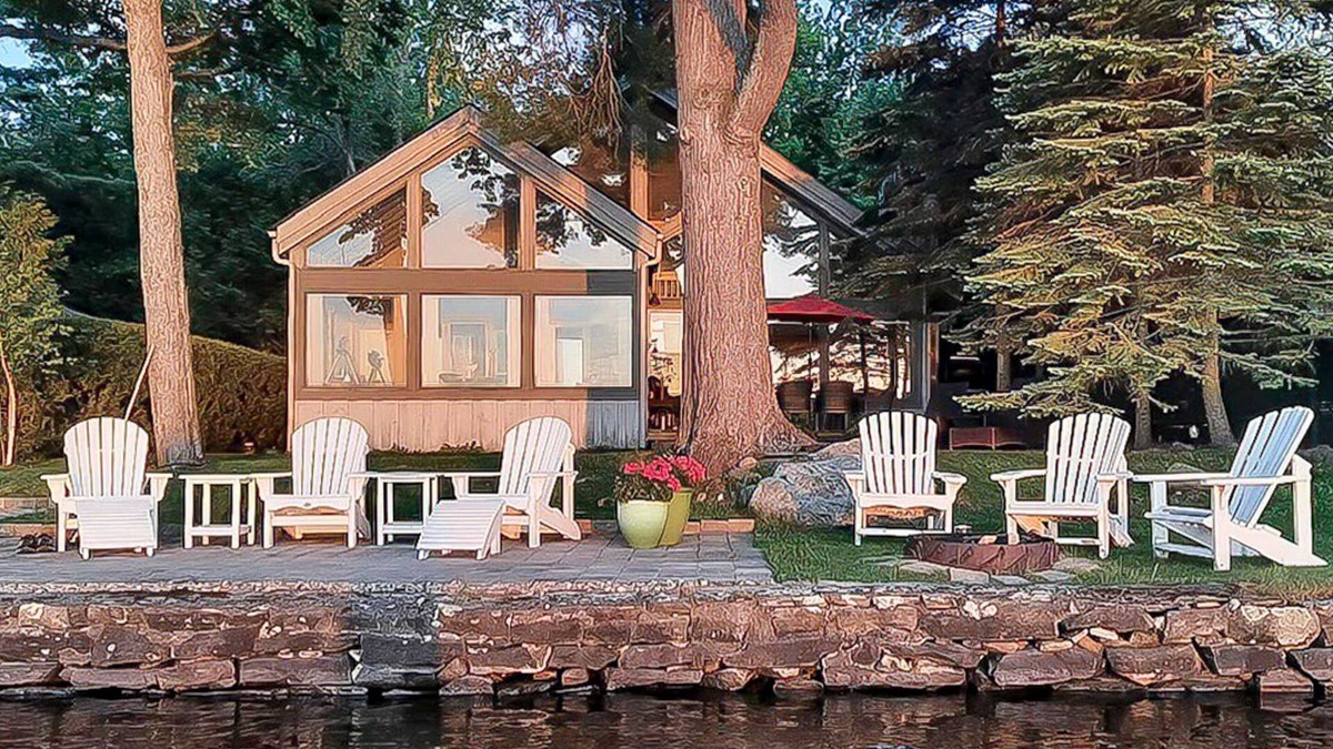 Bracebridge Cottage | 4 bed 2 bath cottage on Lake Muskoka