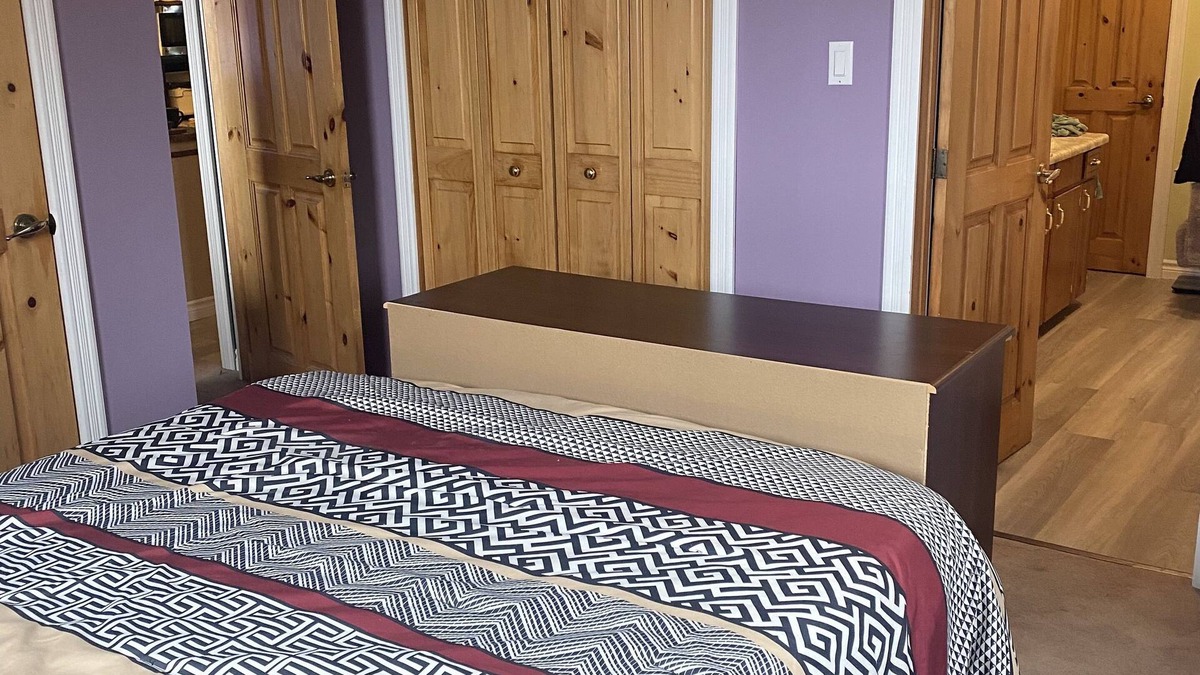 Fox Point House | 4 bed ,2 bathroom home. 2 of the 4 bedrooms are slightly smaller . Still comfort
