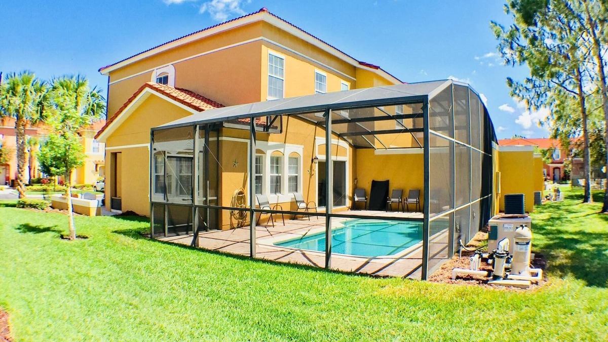 Kissimmee House | 4 Bed Pool Villa at Beautiful Terra Verde Resort close to Disney and Universal