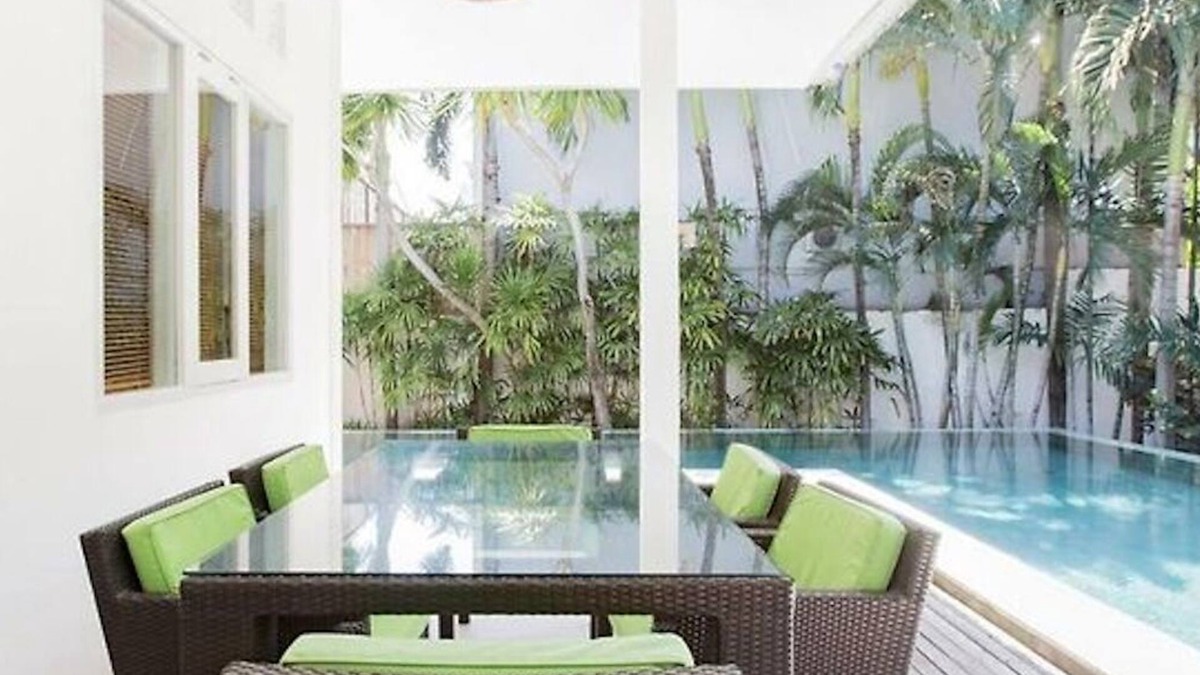 Kuta Villa | 4 Bedroom, 4 Bathroom Tropical Villa in Seminyak with Large Private Pool