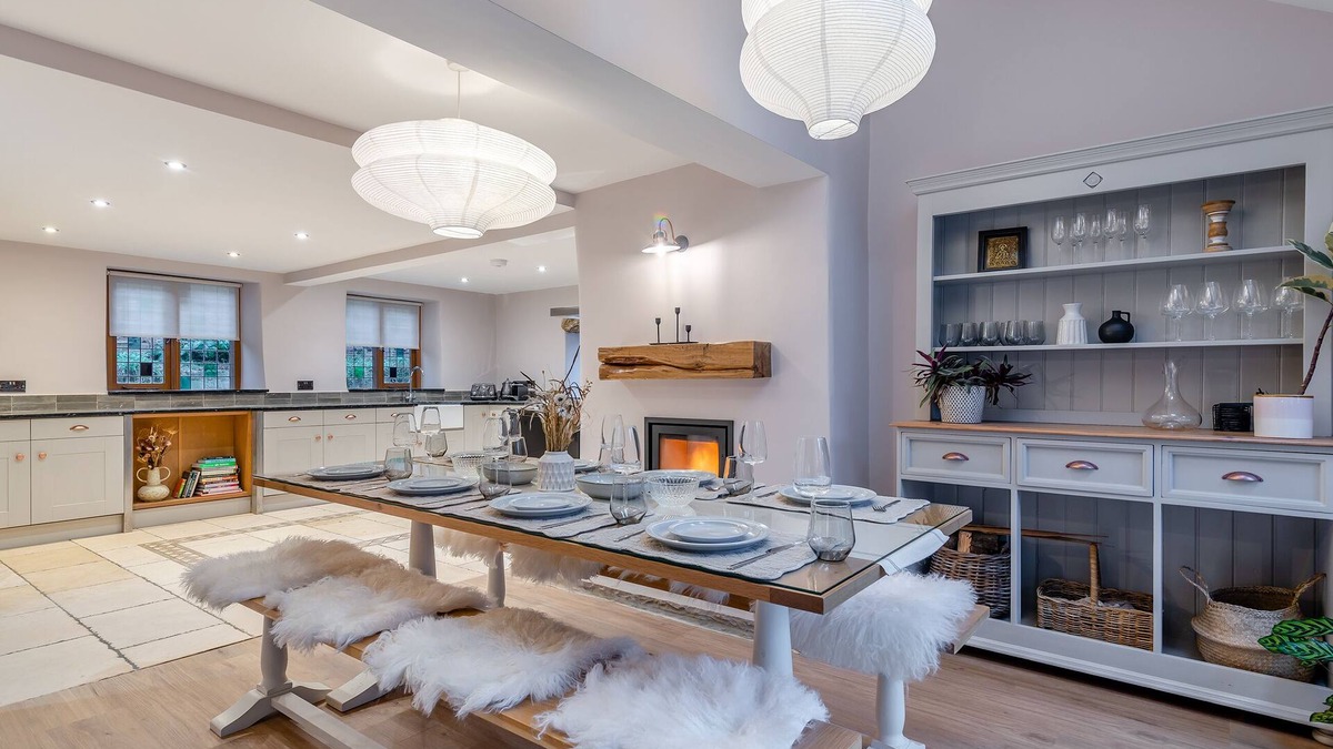 Knaresborough Cottage | 4 bedroom accommodation in Knaresborough, near Harrogate
