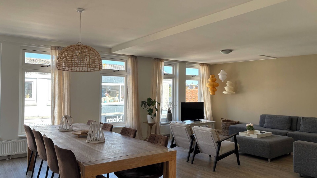 Egmond aan Zee Apartment | 4 bedroom accommodation in Egmond aan Zee