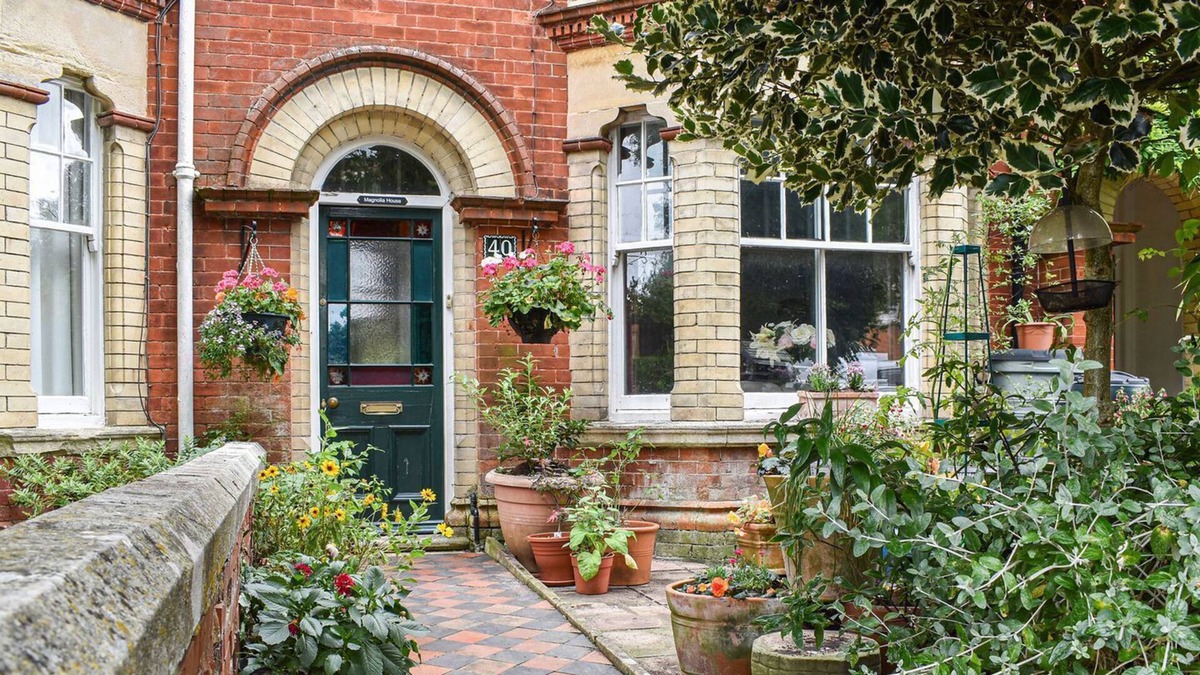 Dorchester Cottage | 4 bedroom accommodation in Dorchester