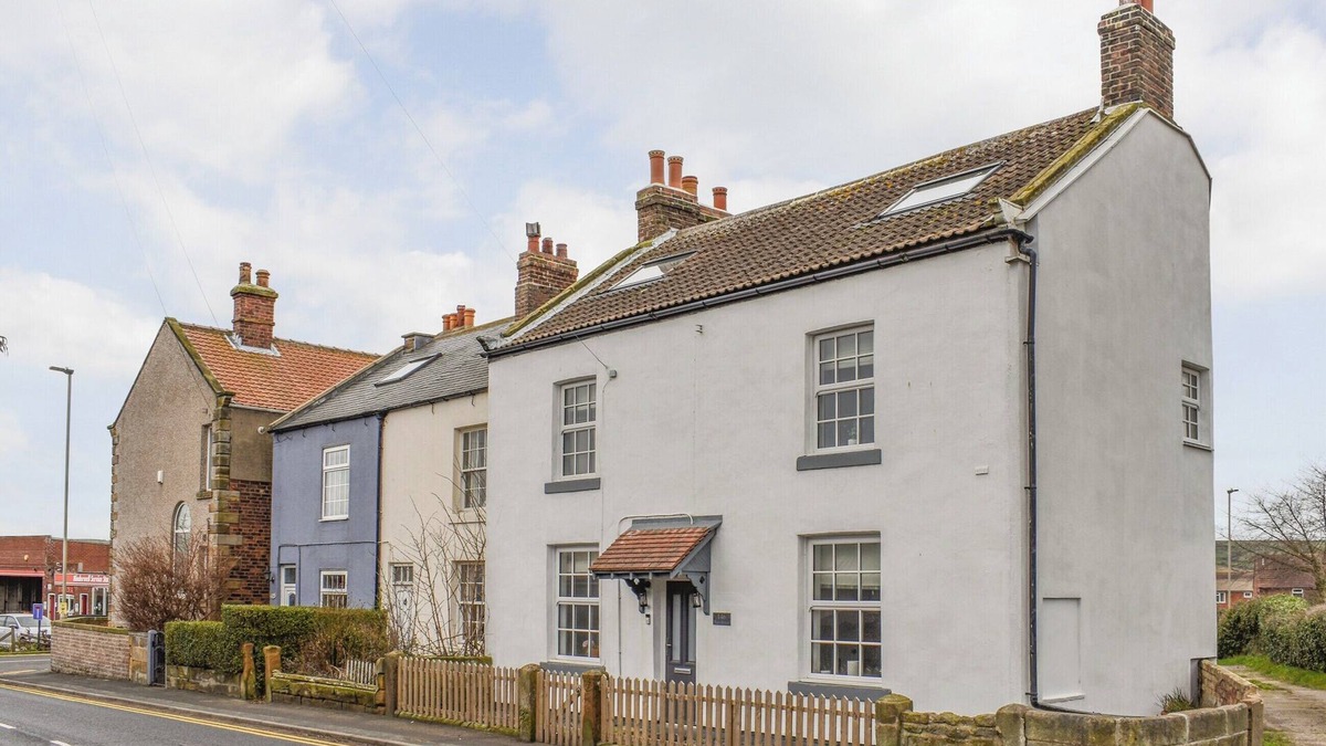 Hinderwell Cottage | 4 bedroom accommodation in Hinderwell