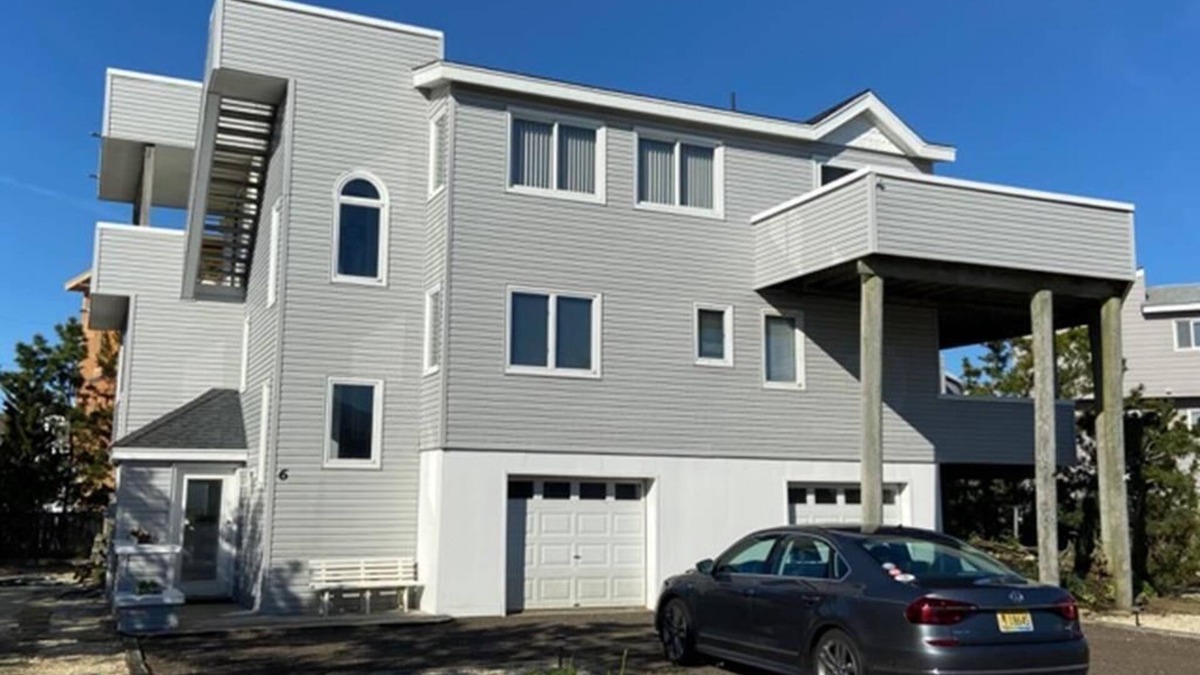 North Beach House | 4 bedroom accommodation in North Beach