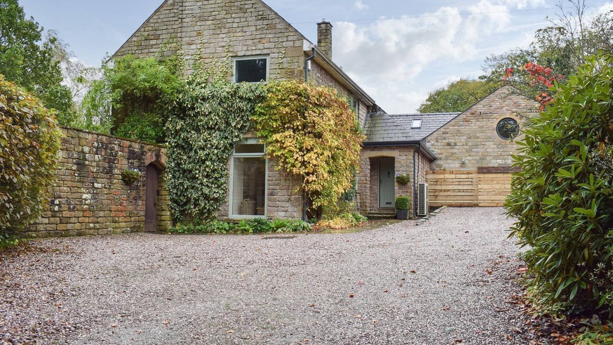 Clitheroe Cottage | 4 bedroom accommodation in Cow Ark, near Clitheroe