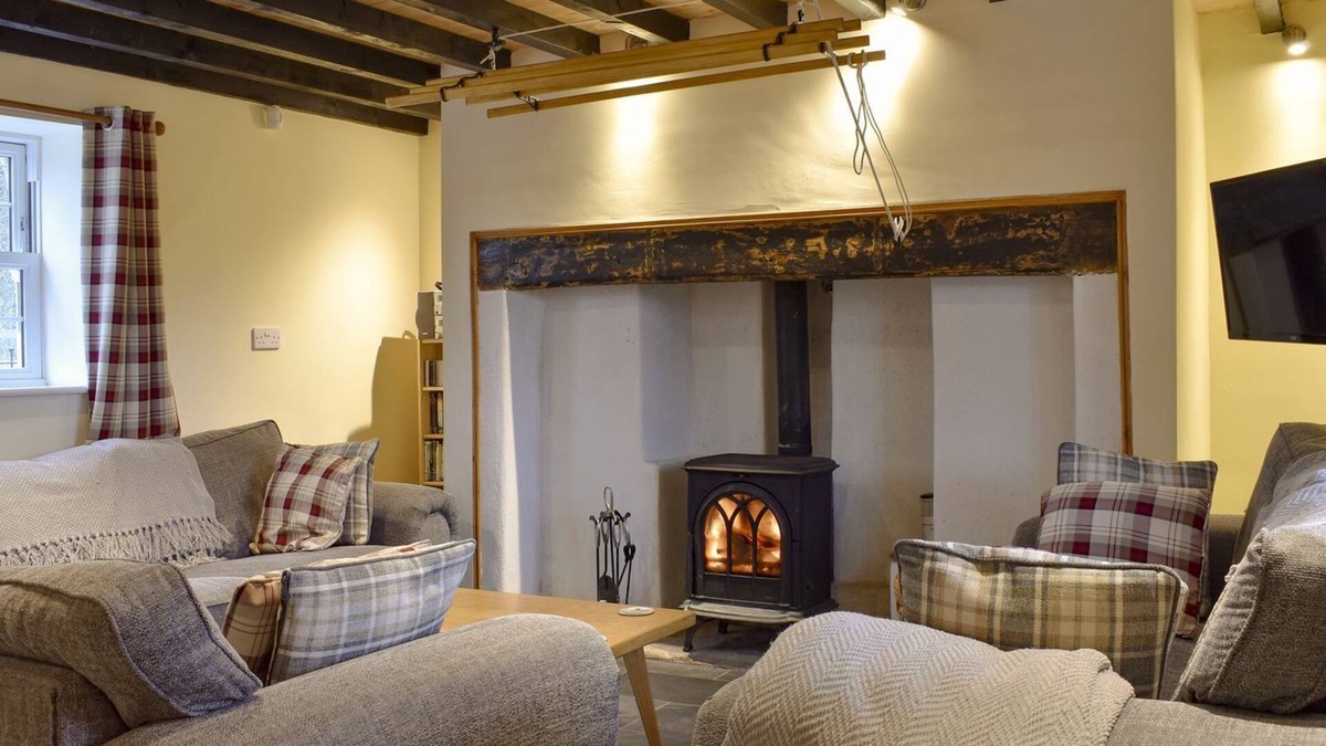 Blaisdon Cottage | 4 bedroom accommodation in Minsterworth, near Gloucester