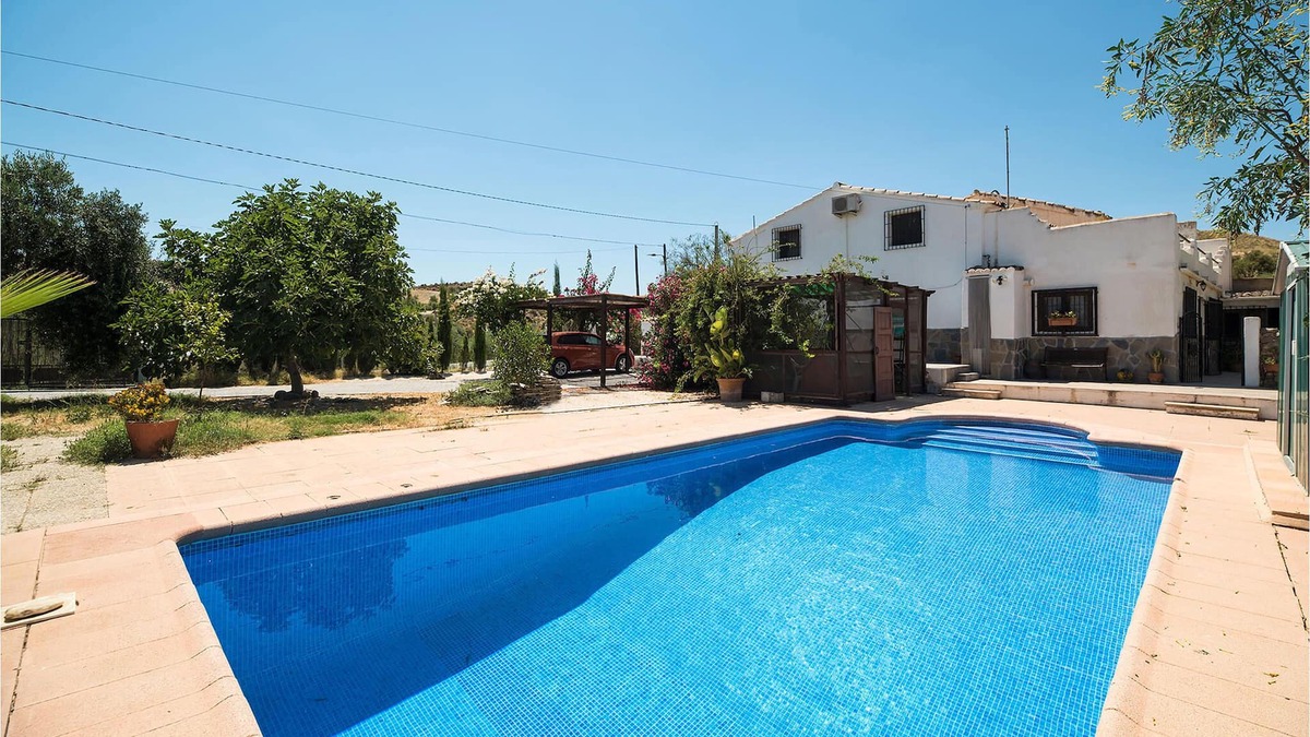 La Alfoquia House | 4 bedroom accommodation in Cantoria