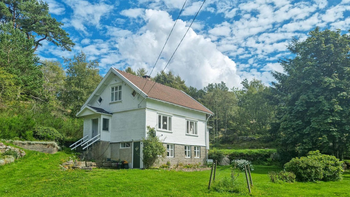 Farsund House | 4 bedroom amazing home in Farsund
