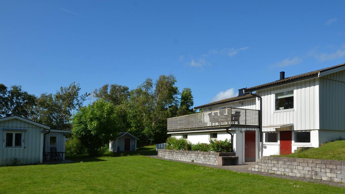 Vallda House | 4 bedroom apartment in Vallda
